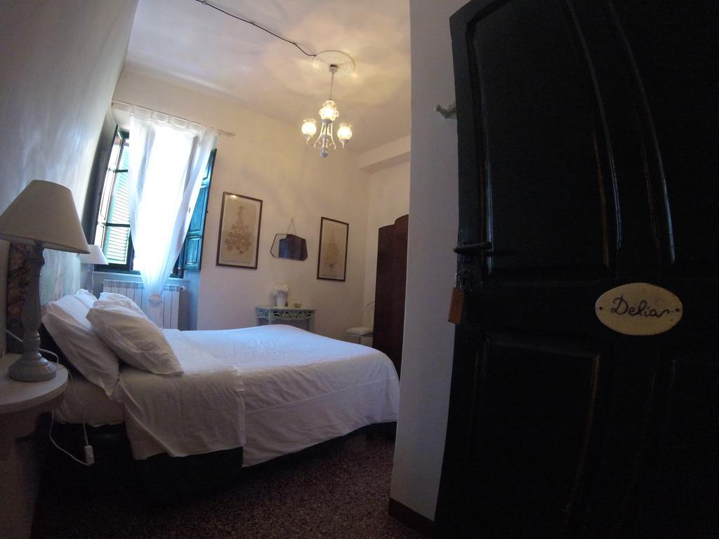 La Casa Dei Carrai Bed & Breakfast Pitigliano Ruang foto